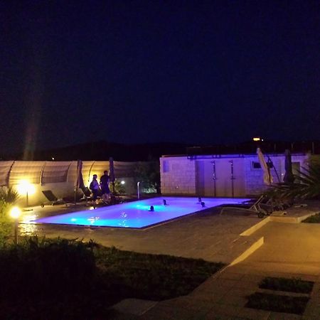 Pavlic Apartments Betina  Bagian luar foto