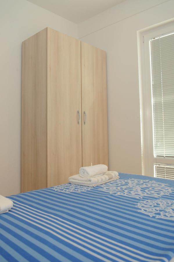 Pavlic Apartments Betina  Bagian luar foto